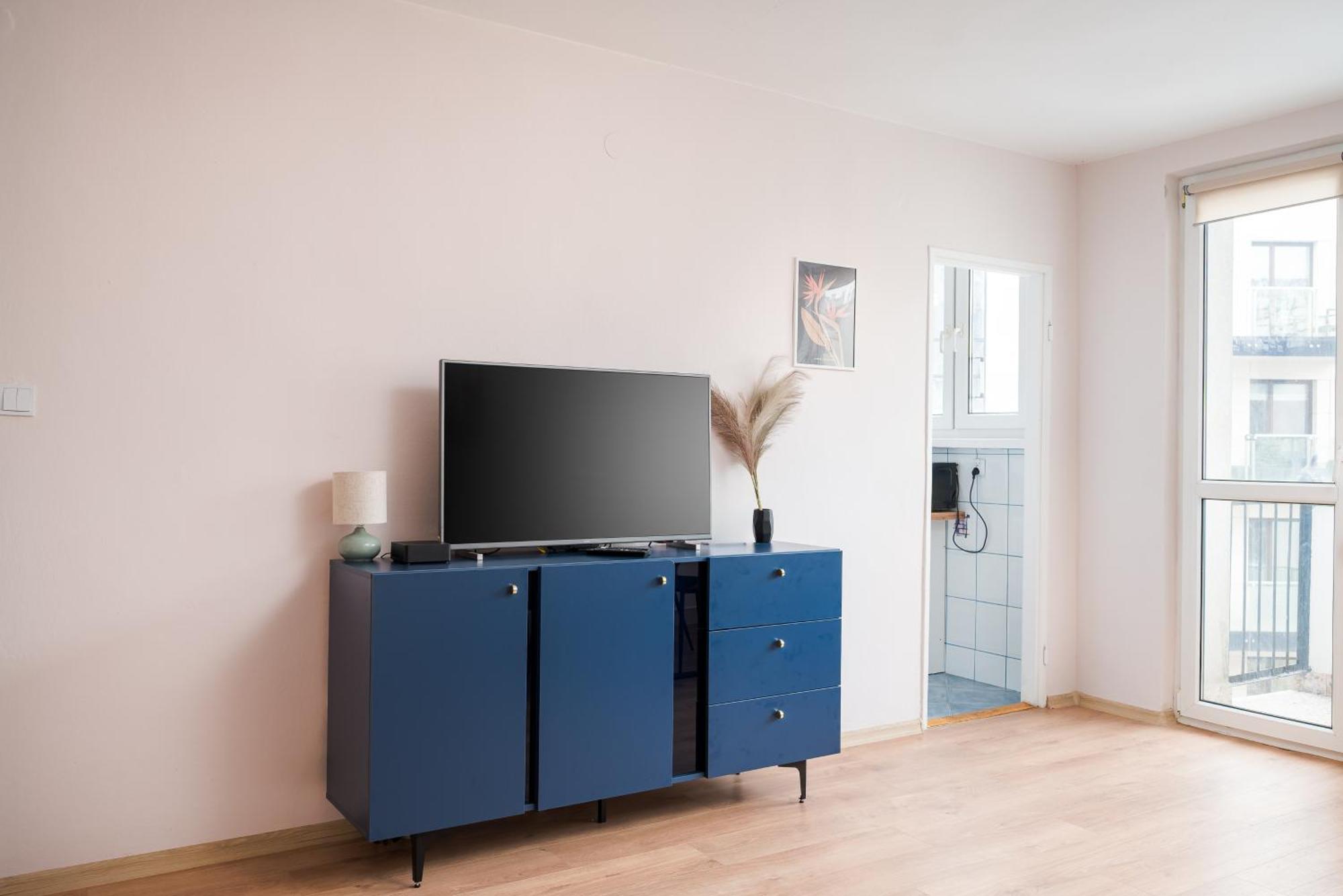 Apartament Solec Royal Blue Warszawa